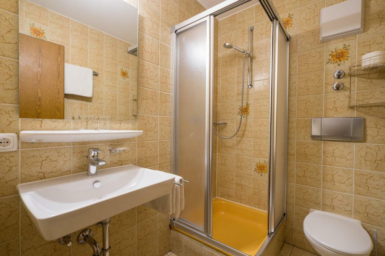 Gaestehaus Carola Oberstdorf Extérieur photo